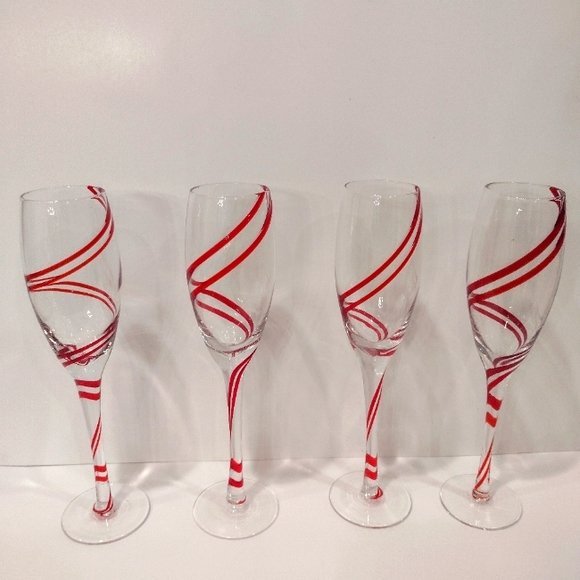 Pier 1 Dining Pier Set Of 4 Red Swirl Champagne Glasses Poshmark
